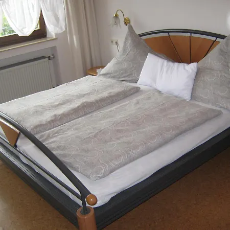 Gaestehaus Schneider 3* Brauneberg