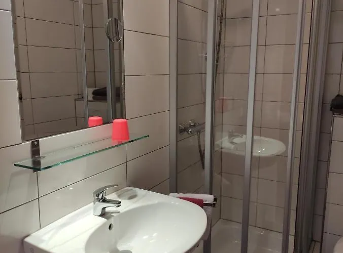 Gaestehaus Schneider 3* 브라운버그