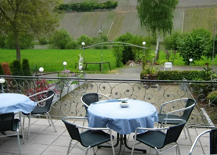 Gaestehaus Schneider 호텔 3*